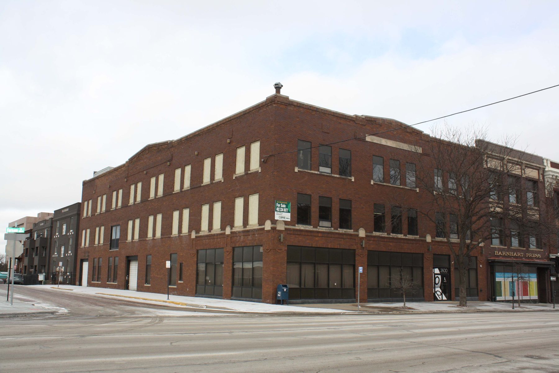2570 Farnam Street building